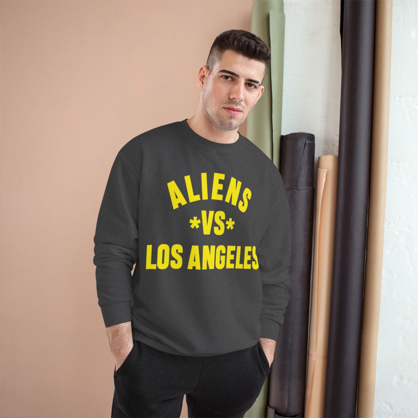 Champion Sweatshirt: ALIENS VS LOS ANGELES Graphic Sweatshirt