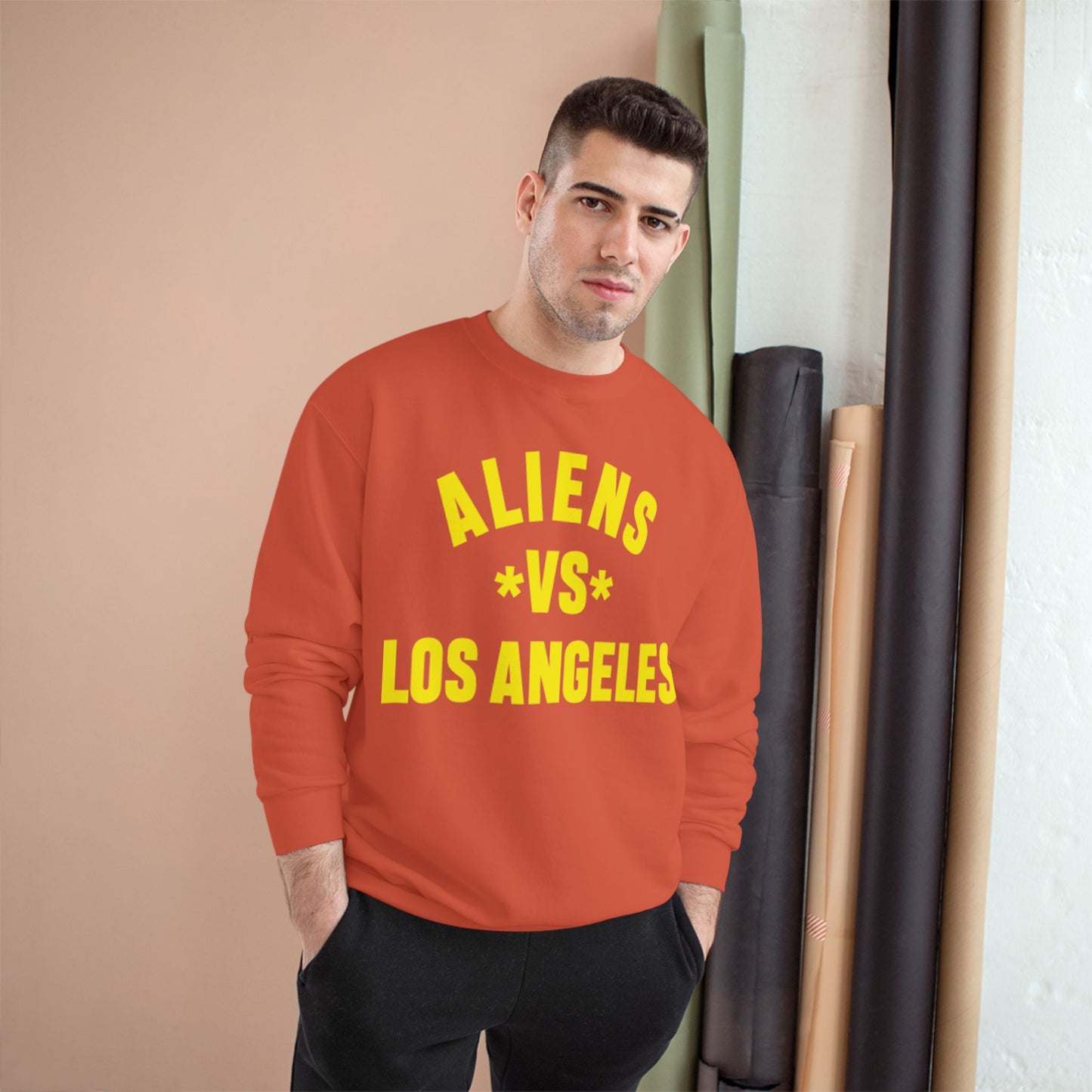 Champion Sweatshirt: ALIENS VS LOS ANGELES Graphic Sweatshirt