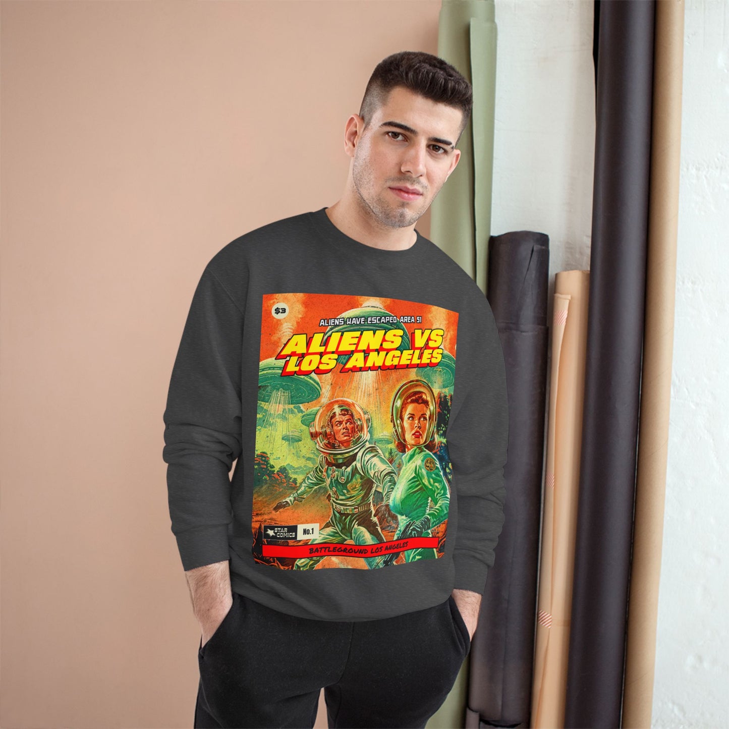 Aliens vs Los Angeles Sweatshirt — Retro Sci‑Fi Graphic Crewneck